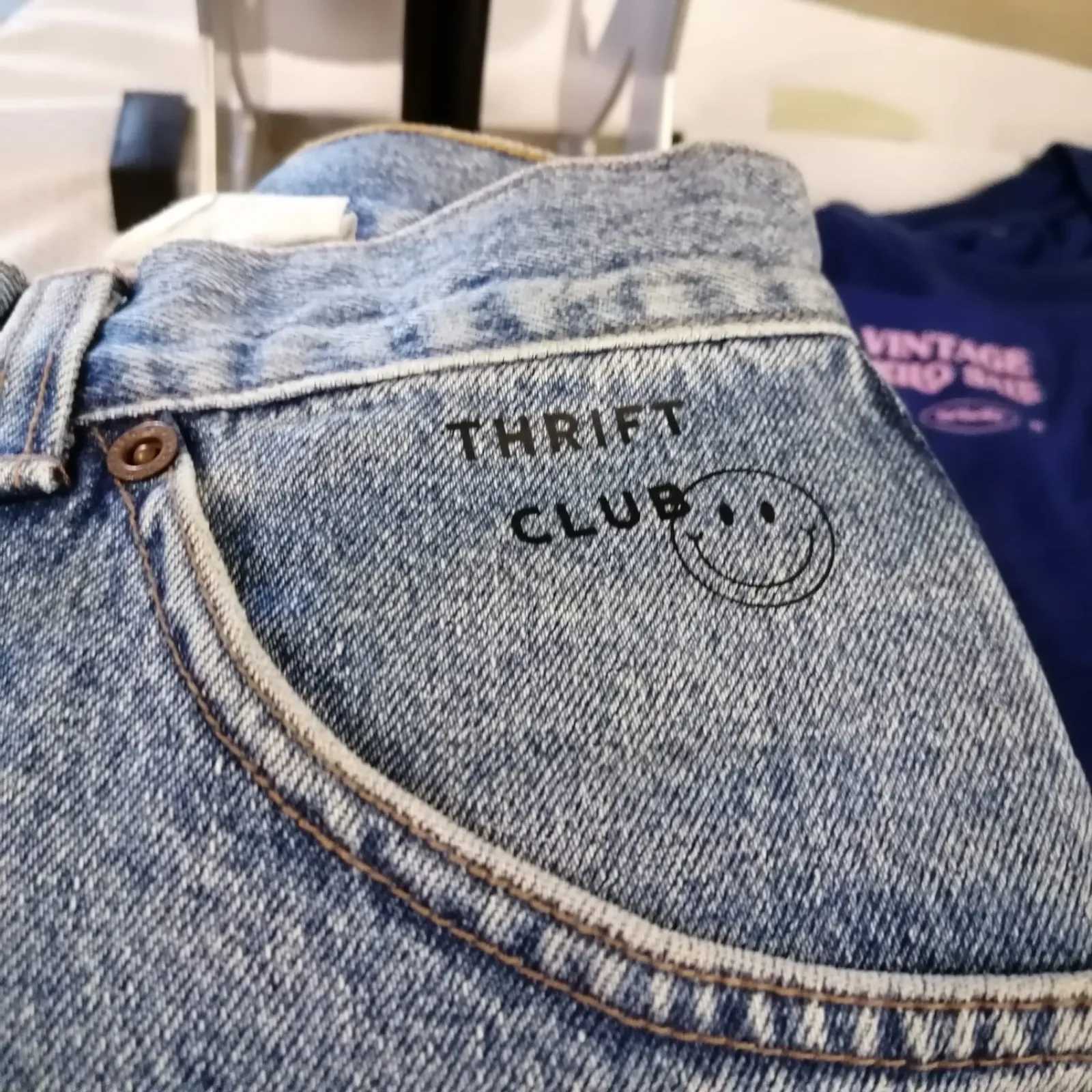 Siebdruck auf T-Shirt für Modelabel — Bild 11