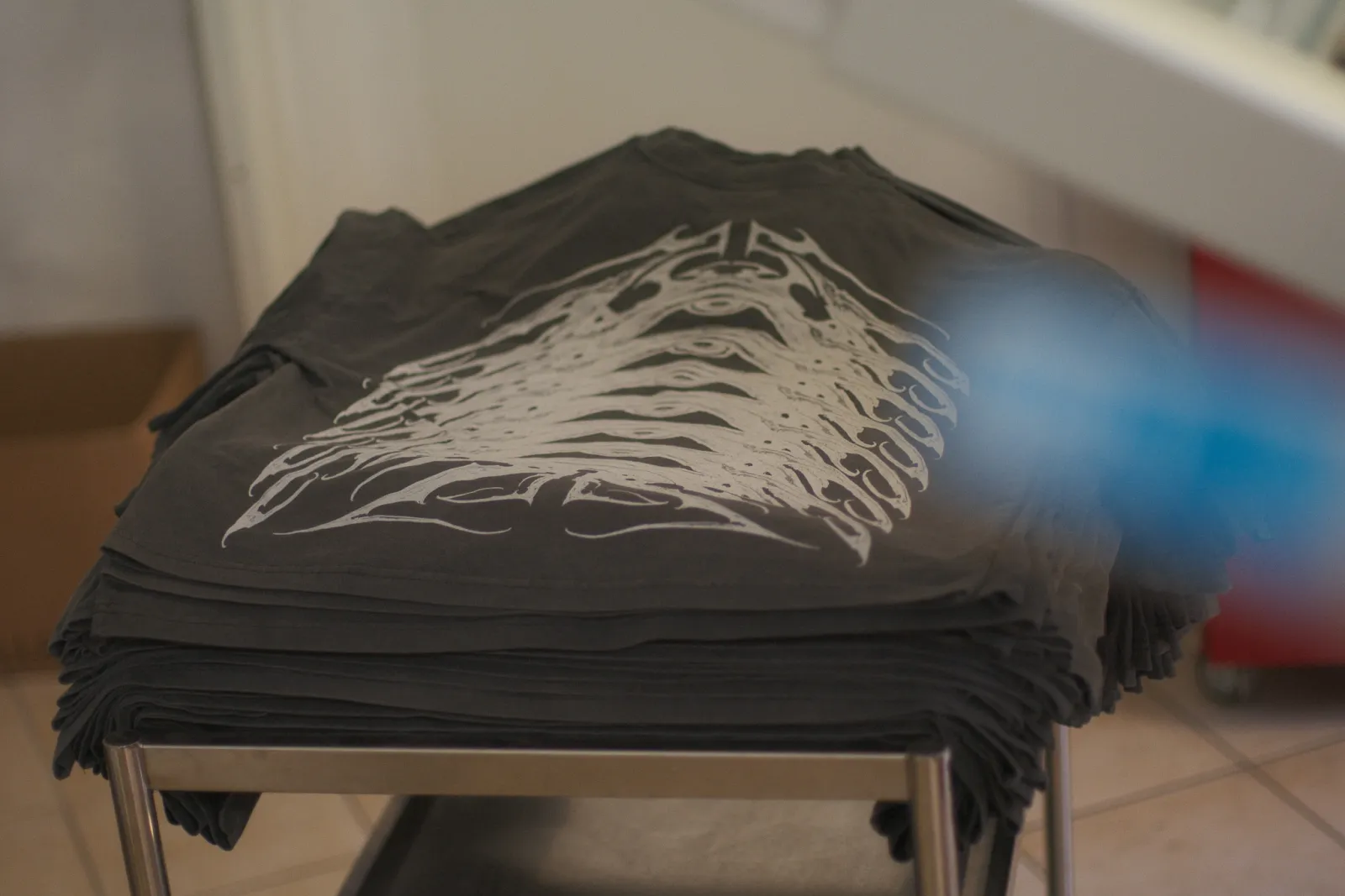 Oversized Prints - RuePorter — Bild 6
